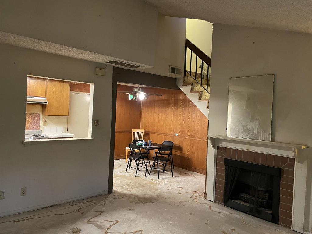 Bixby Knolls (BK) - Residential