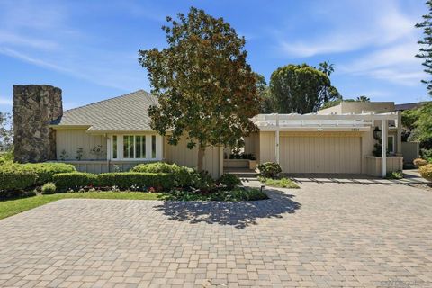 Photo of 1821 Caminito Monrovia, La Jolla, CA 92037 (MLS # 260008755SD)