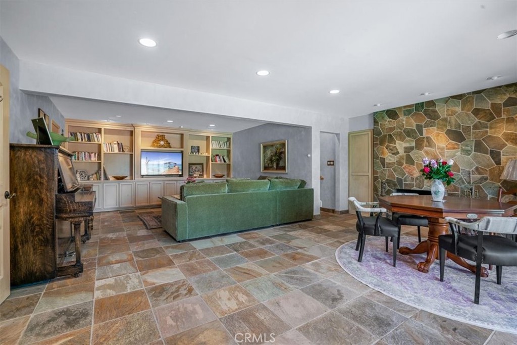 Orcutt East(870) - Residential