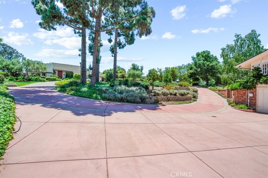 2355 Lake Marie Drive