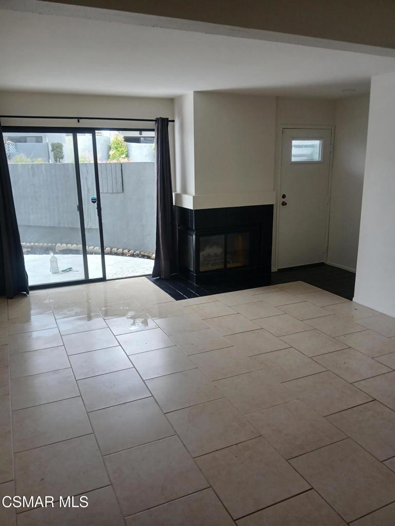 Nice 1+1. Ground level with private patio. Near community pool. Has one garage parking space and one parking pass. Trash and water is included. Small pets OK.