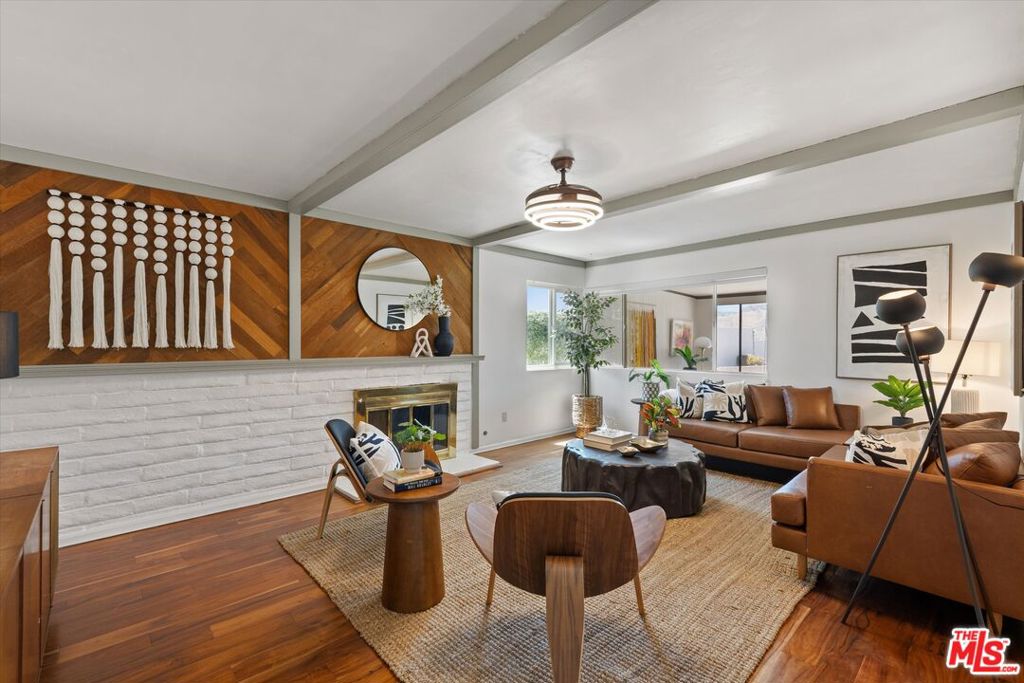 8977 Riderwood Drive