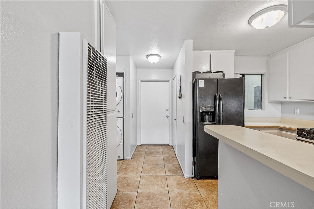 1360 Redondo Ave 103
