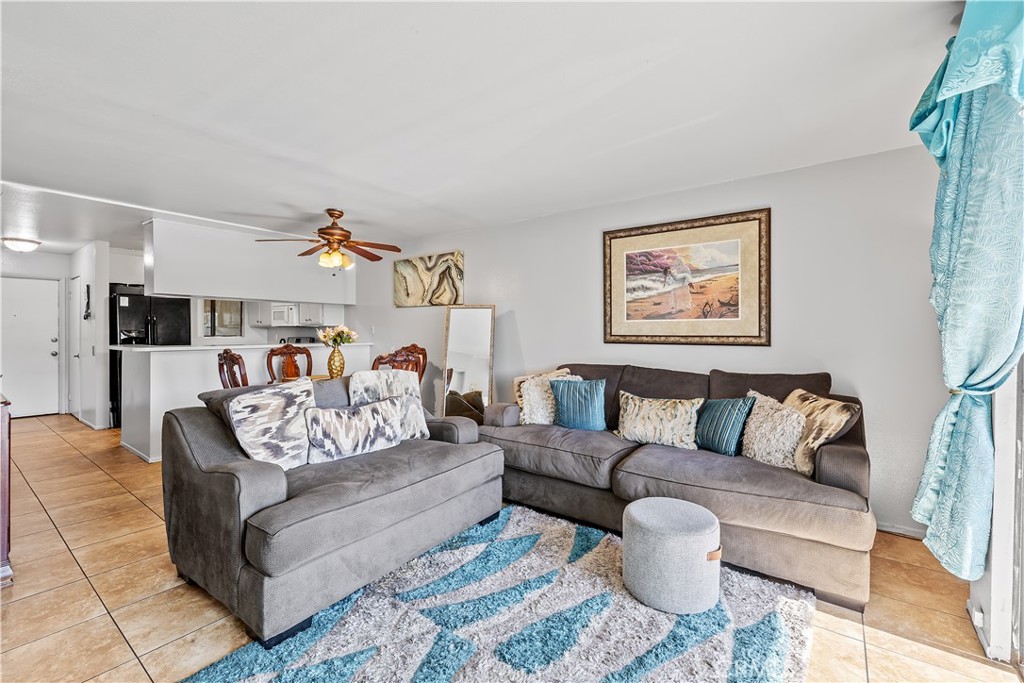 1360 Redondo Ave 103