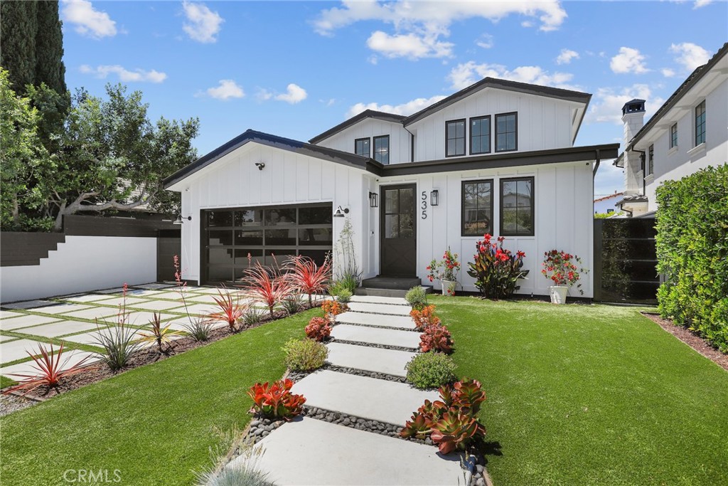 535 N Sierra Bonita Avenue