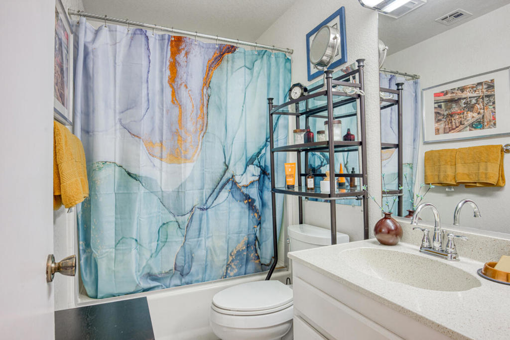 Cathedral Springs - Residential