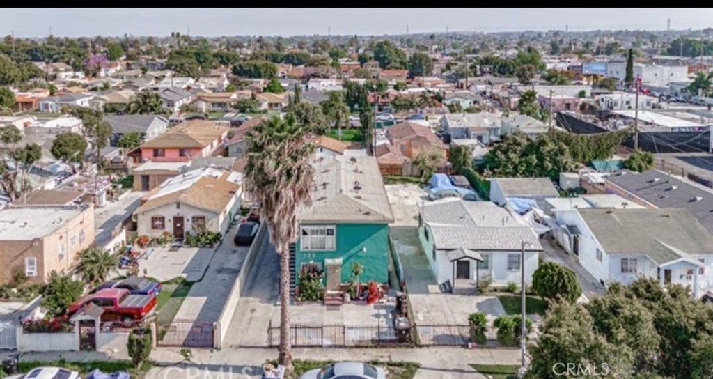 126 E 89th