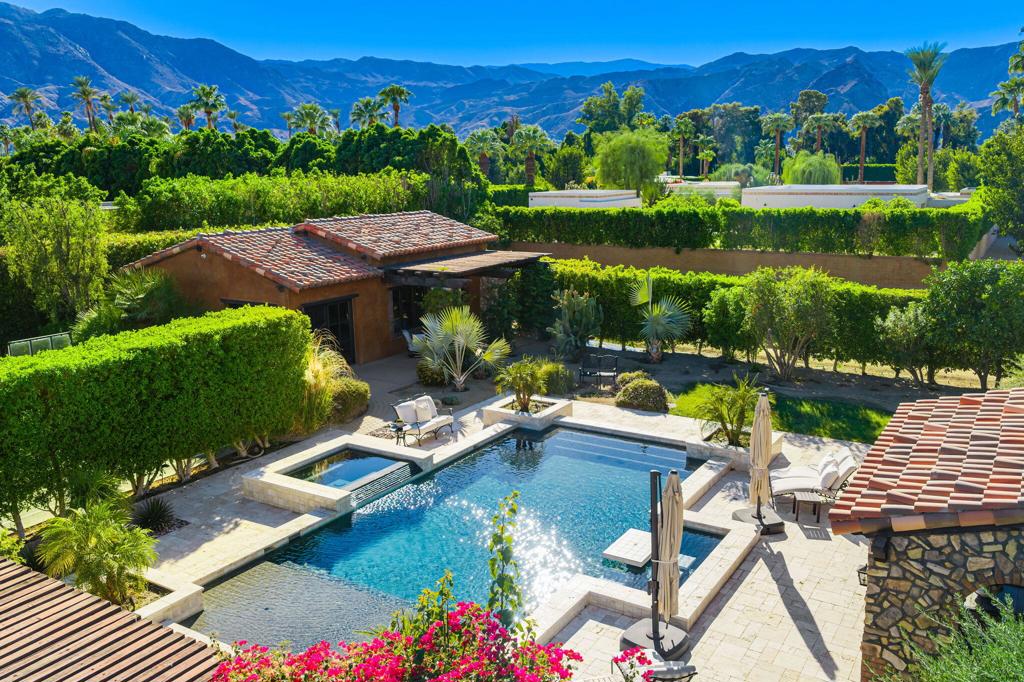 1 Rancho Clancy