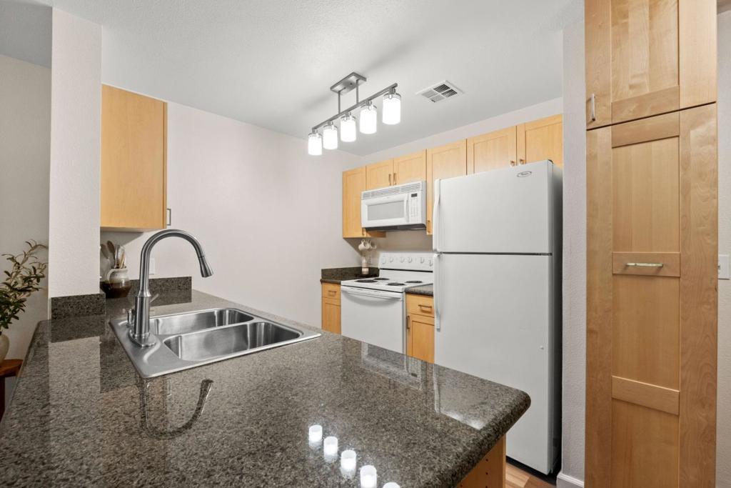 1550 Technology Drive 2106