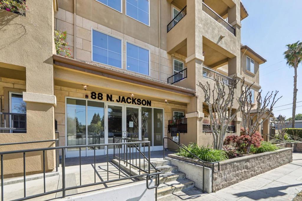88 N Jackson Avenue 415, San Jose CA 95116