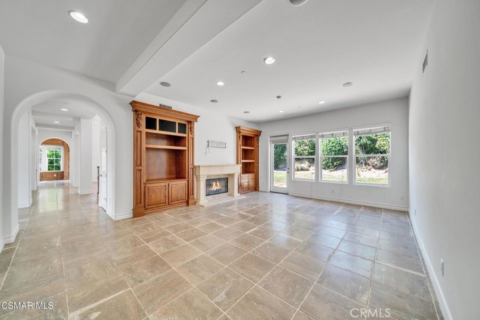 Majestic Oaks (799) - Residential Lease