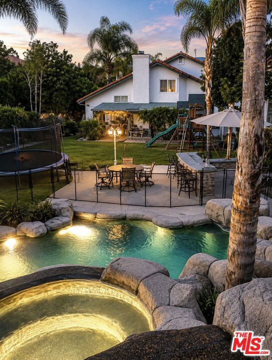 4864 Paseo Montelena