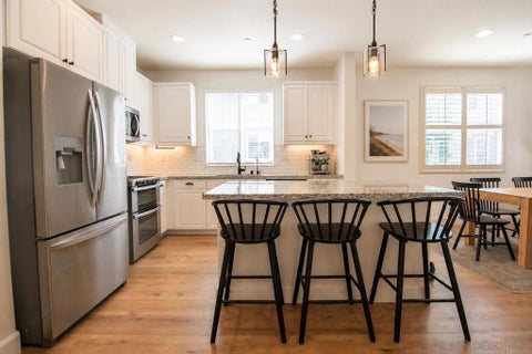 Photo of 514 Surfbird Ln Ln, Imperial Beach, CA 91932 (MLS # 260021979SD)