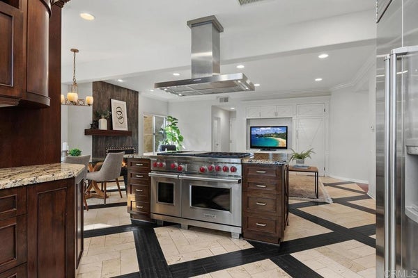 12919 CHAPARRAL RIDGE RD, SAN DIEGO, CA 92130 - Image 207cde117111ae1663db8cbaa424c37a/2954399736