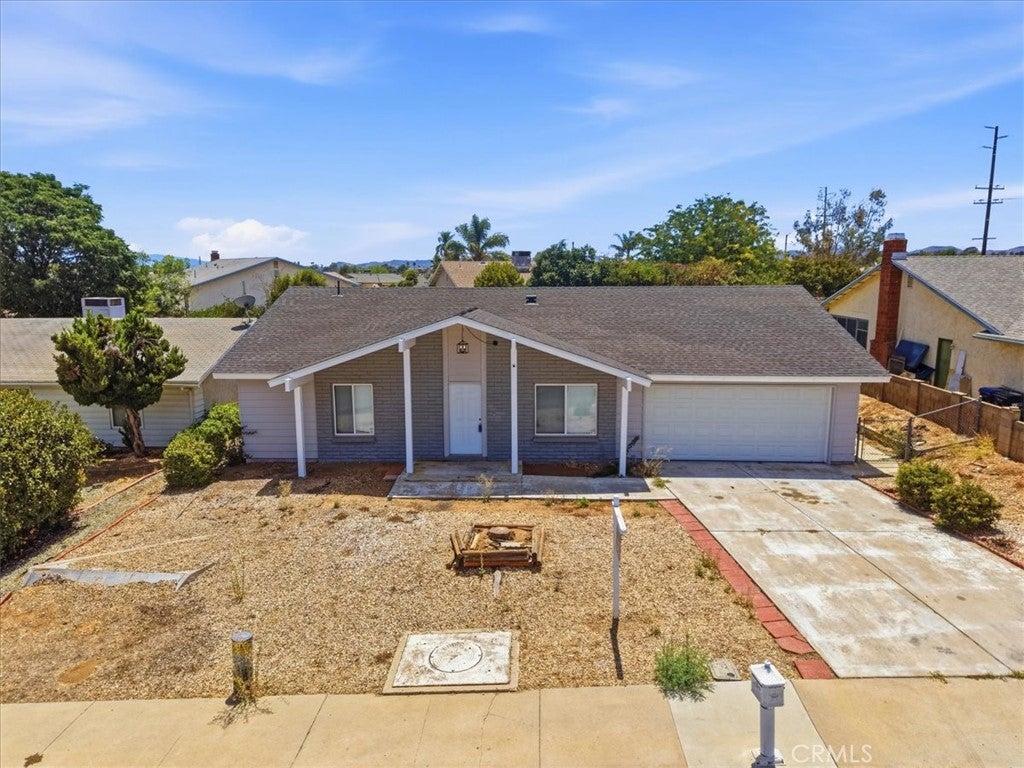 26025 Chambers