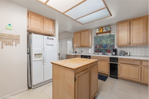 Tiny photo for 7441 Bobbyboyar Avenue, West Hills, CA 91307 (MLS # SR26223198)