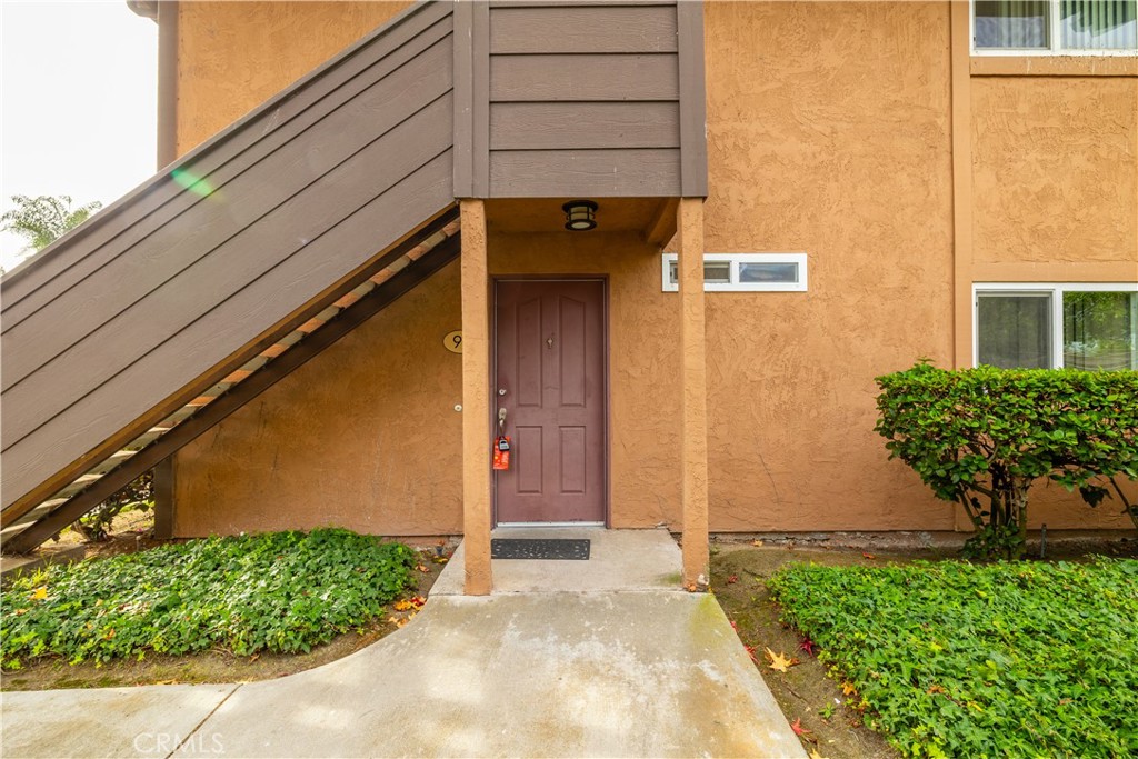 517 Calle Montecito 91
