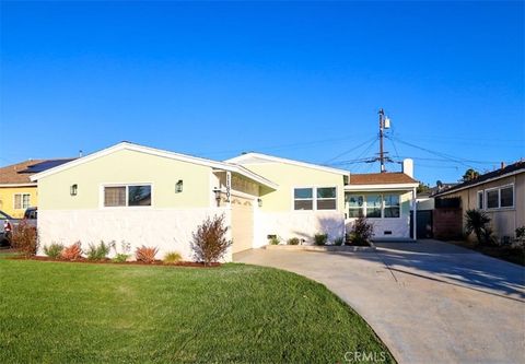 11804 Atkinson Hawthorne CA 90250