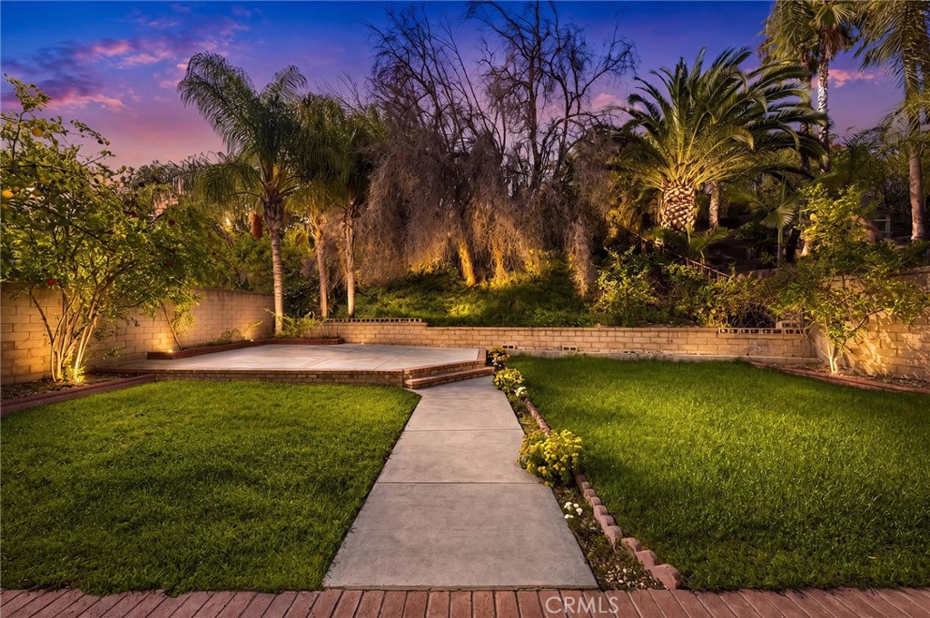 2460 Valley View Drive