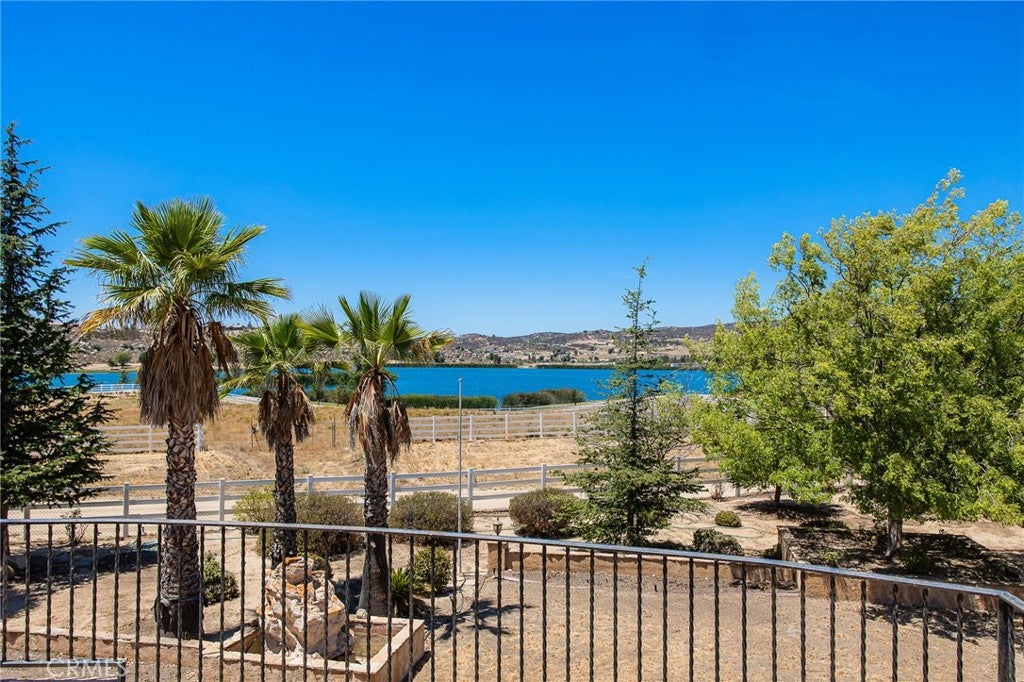 41810 Lakefront Drive