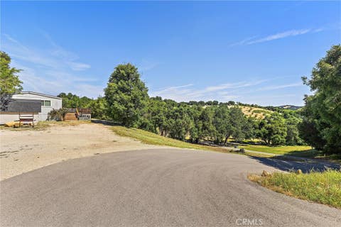 Tiny photo for 3180 Willow Creek Road, Paso Robles, CA 93446 (MLS # NS26112537)