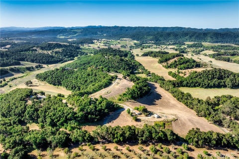 Tiny photo for 3180 Willow Creek Road, Paso Robles, CA 93446 (MLS # NS26112537)