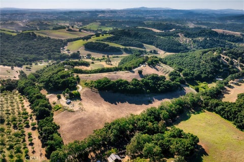 Tiny photo for 3180 Willow Creek Road, Paso Robles, CA 93446 (MLS # NS26112537)