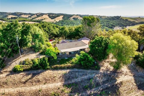 Tiny photo for 3180 Willow Creek Road, Paso Robles, CA 93446 (MLS # NS26112537)