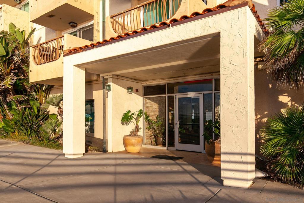 Ocean Beach - Residential
