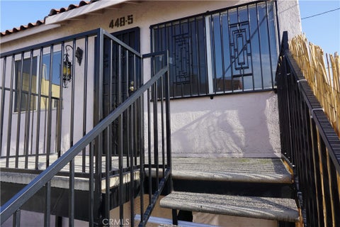 Photo of 448 W 41st 1/2, Los Angeles, CA 90037 (MLS # SR26218768)