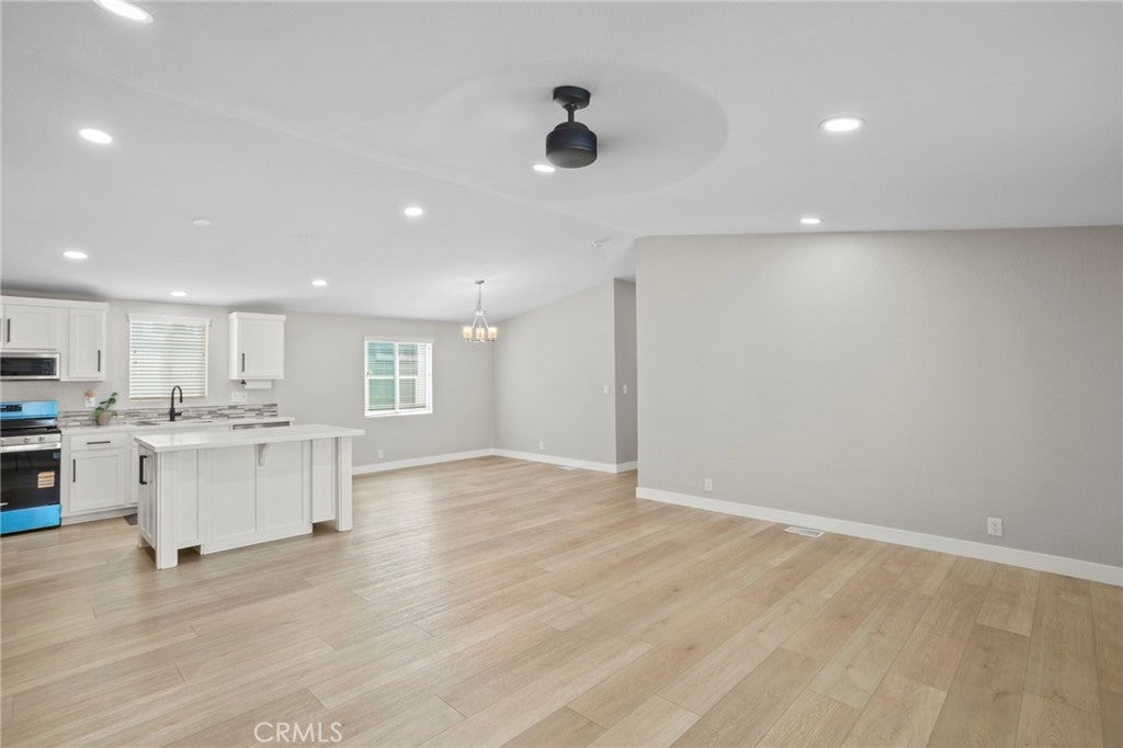 3030 Oceanside 56