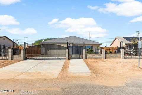 Photo of 20411 88th. Street, California City, CA 93505 (MLS # SR25260822)