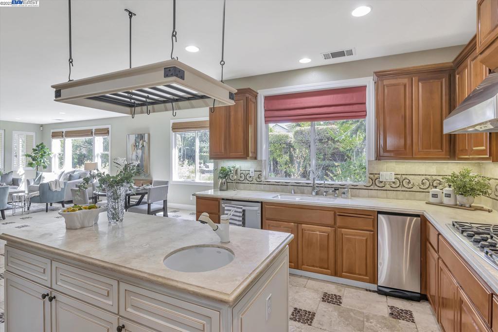 WINDEMERE - Residential