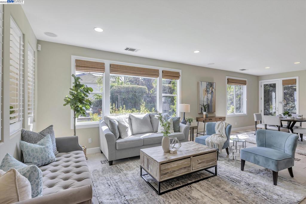 WINDEMERE - Residential