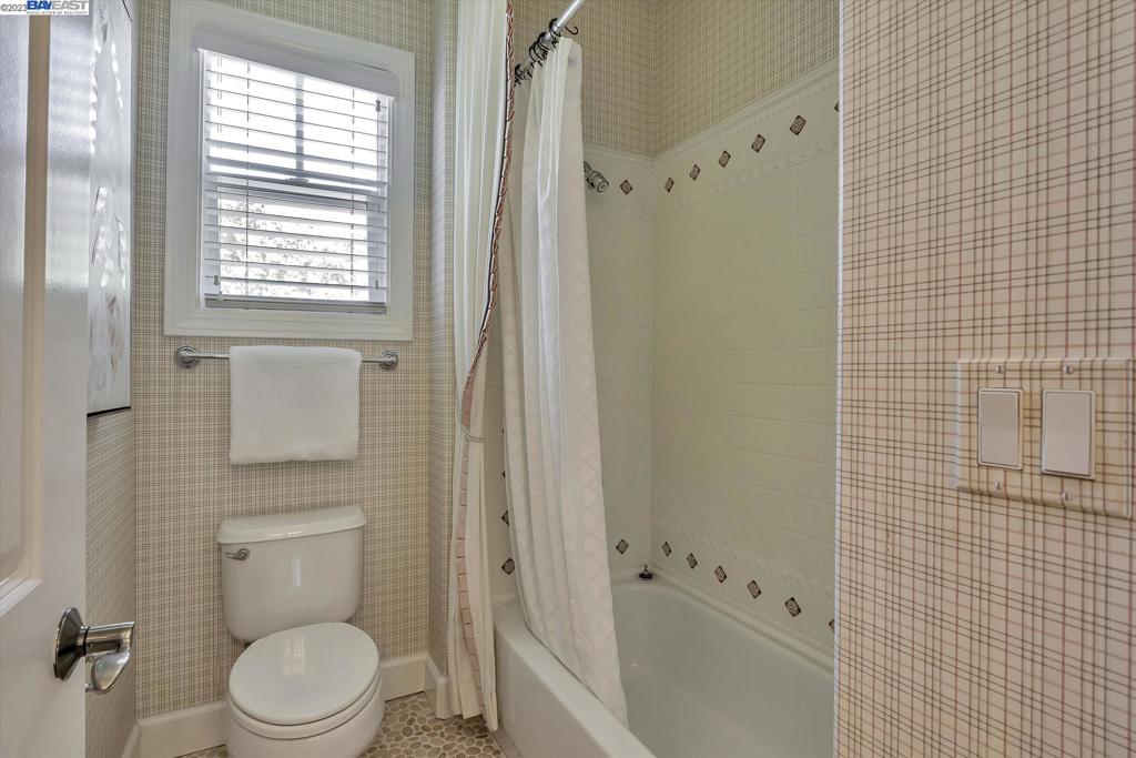 WINDEMERE - Residential