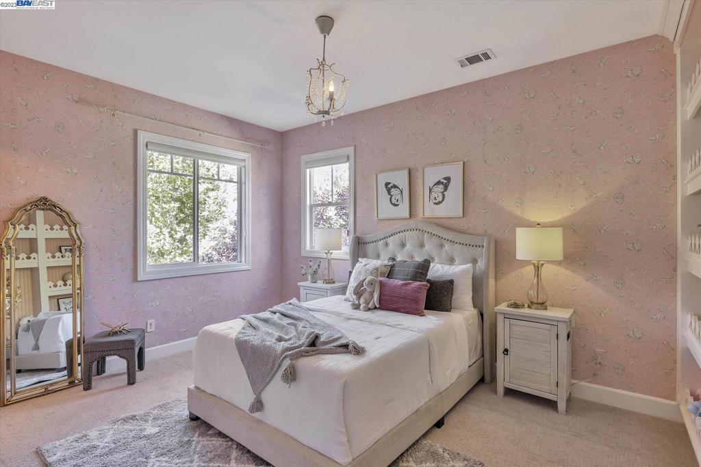 WINDEMERE - Residential