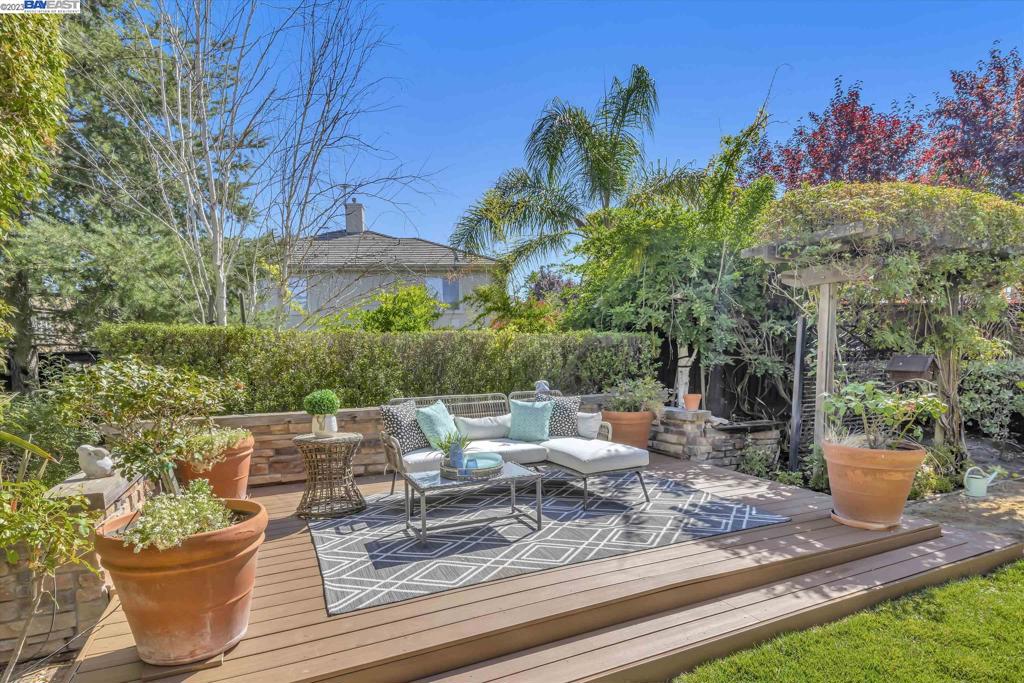 WINDEMERE - Residential