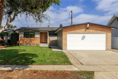 Photo of 2321 W 184th St, Torrance, CA 90504 (MLS # SB25229304) Photo of 2321 W 184th St, Torrance, CA 90504 (MLS # SB25229304)