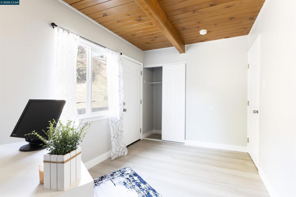 HILLTOP/FAIRMEDE - Residential