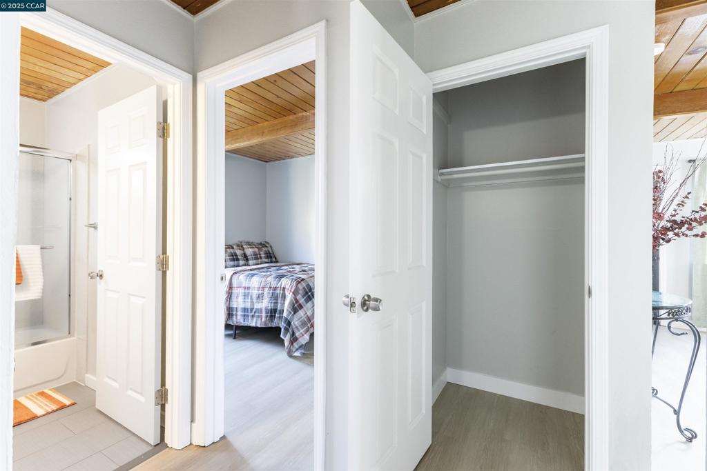 HILLTOP/FAIRMEDE - Residential