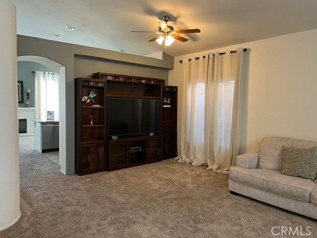 1604 Crystal Downs