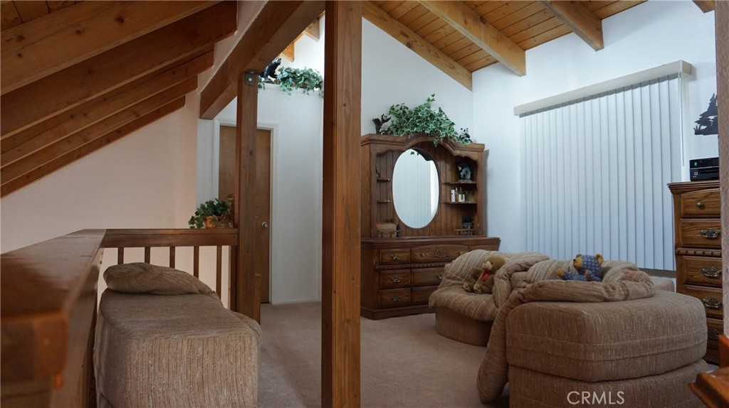 32947 Squirrel Lane