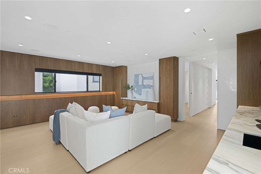 503 J, Newport Beach CA 92661 - Photo 22