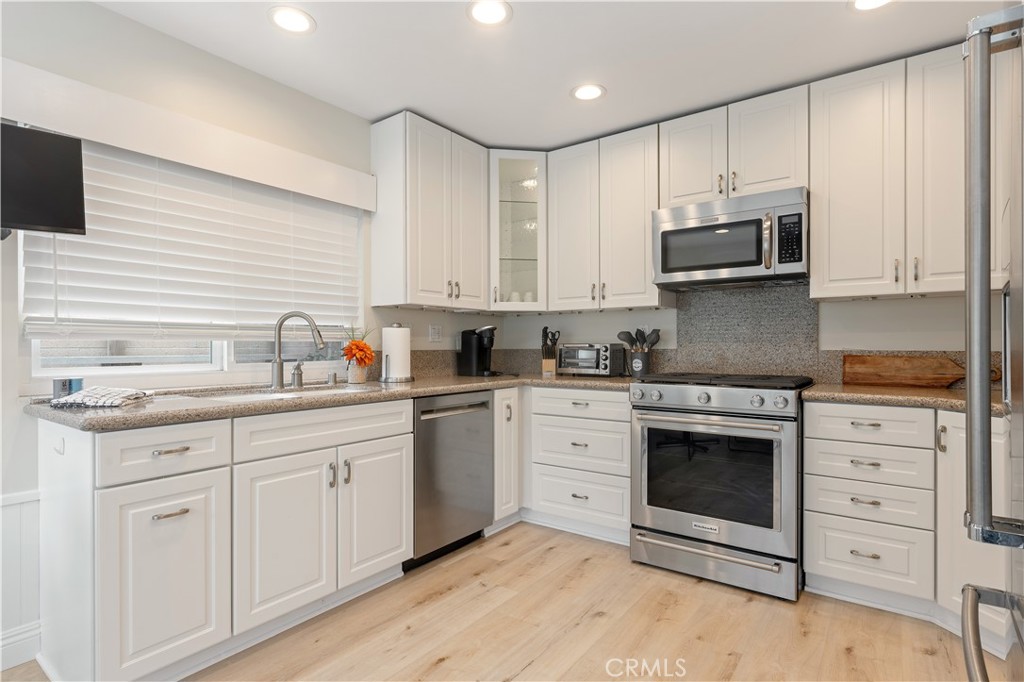 Park Huntington (PKHU) - Residential Lease