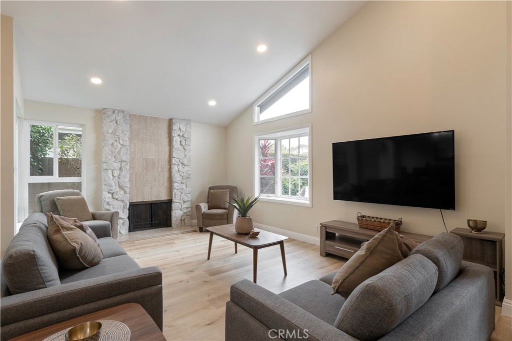 Park Huntington (PKHU) - Residential Lease