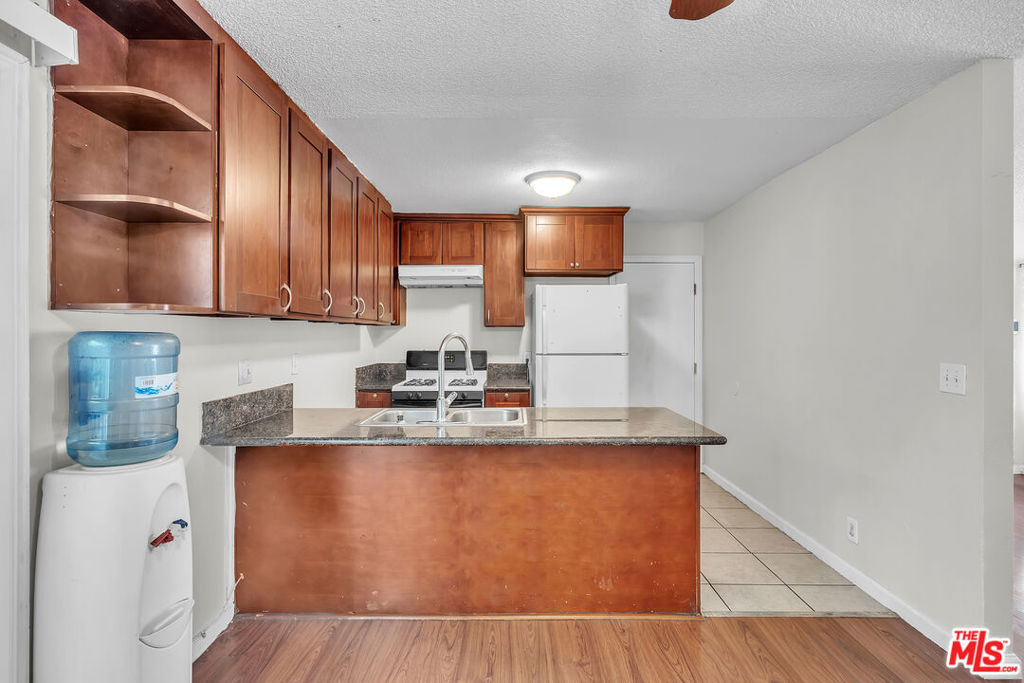 229 E 75th Street