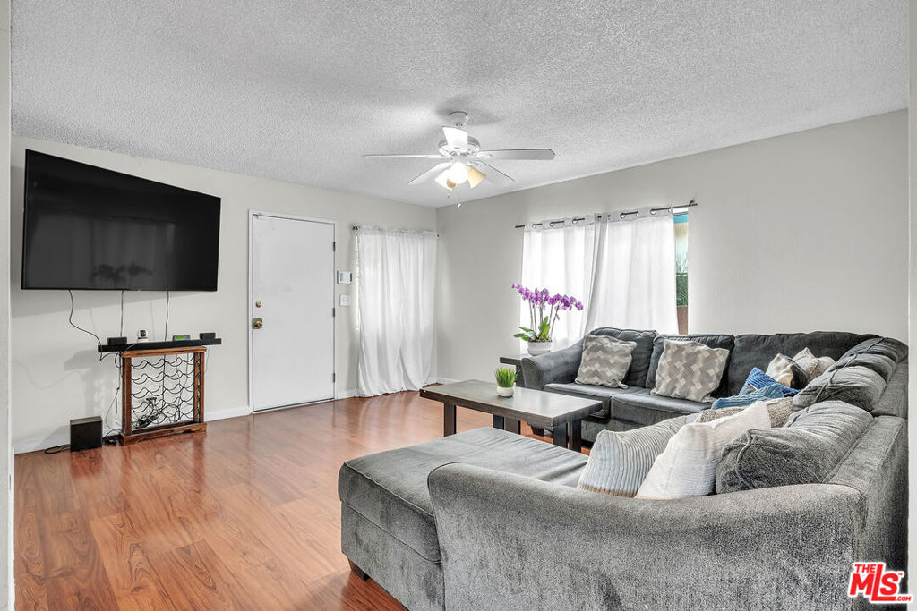 229 E 75th Street