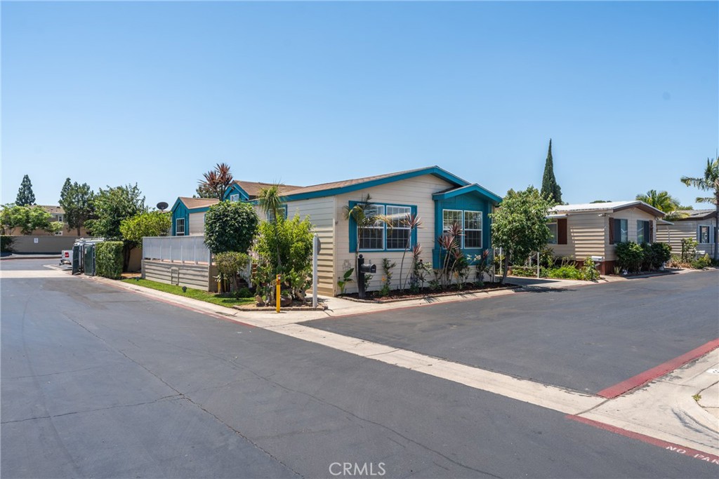 12861 West St Space 114