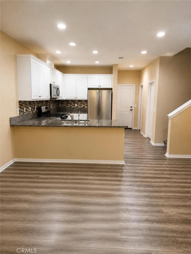 2818 E Berry Loop Privado 67