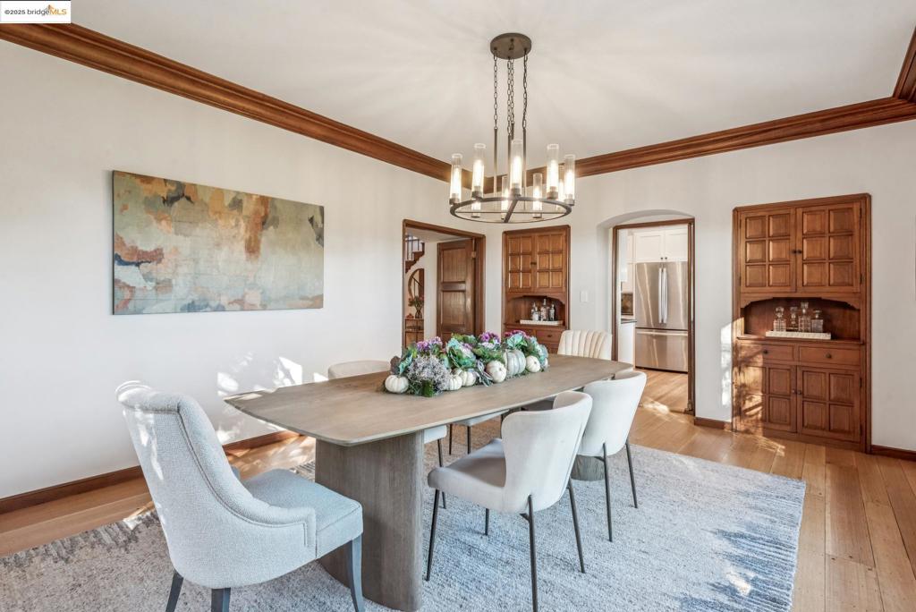 UPPER ROCKRIDGE - Residential